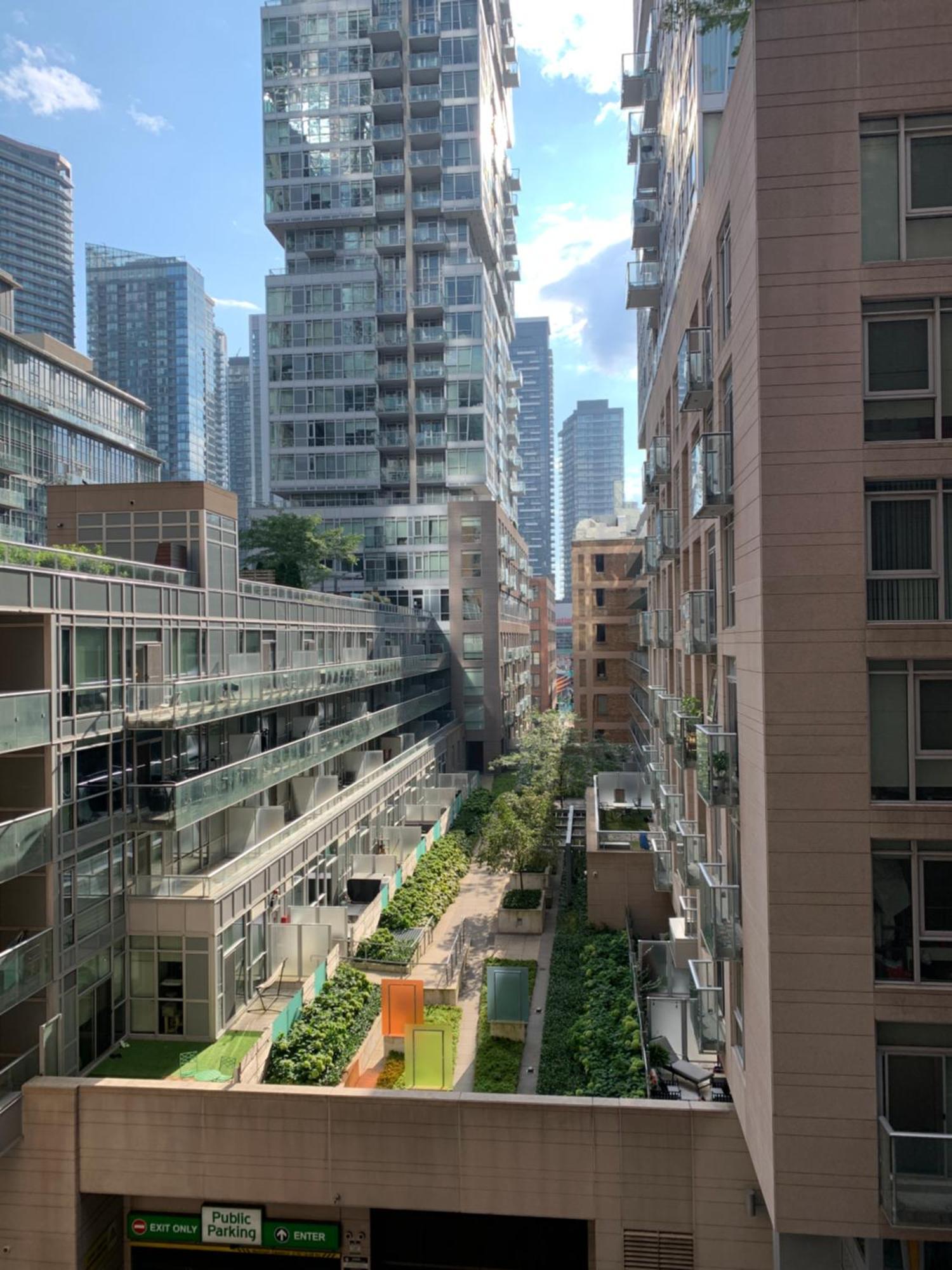 Boutique Suite Of Downtown Toronto Exterior foto